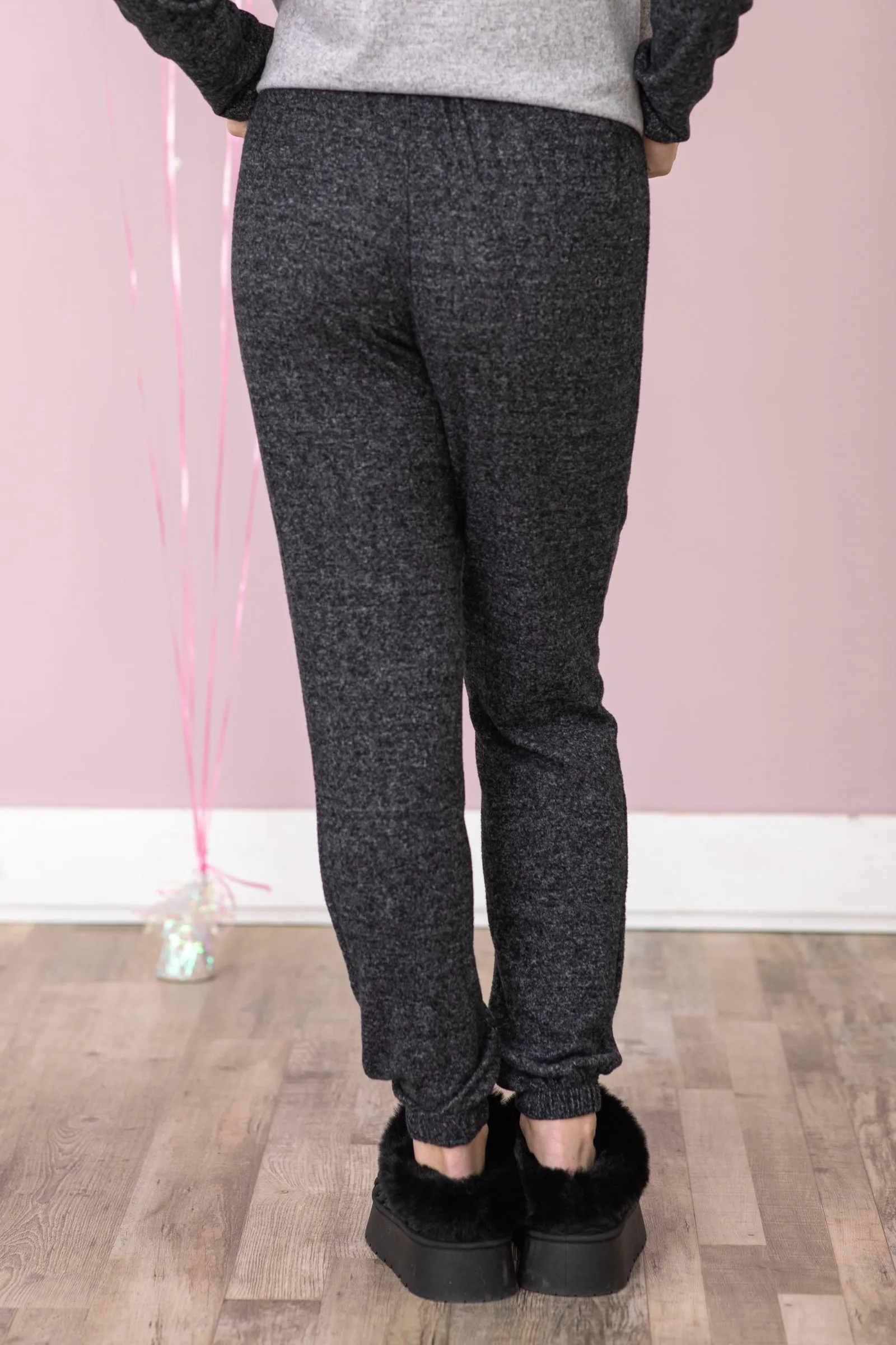 Black and Grey Heart Graphic Lounge Set