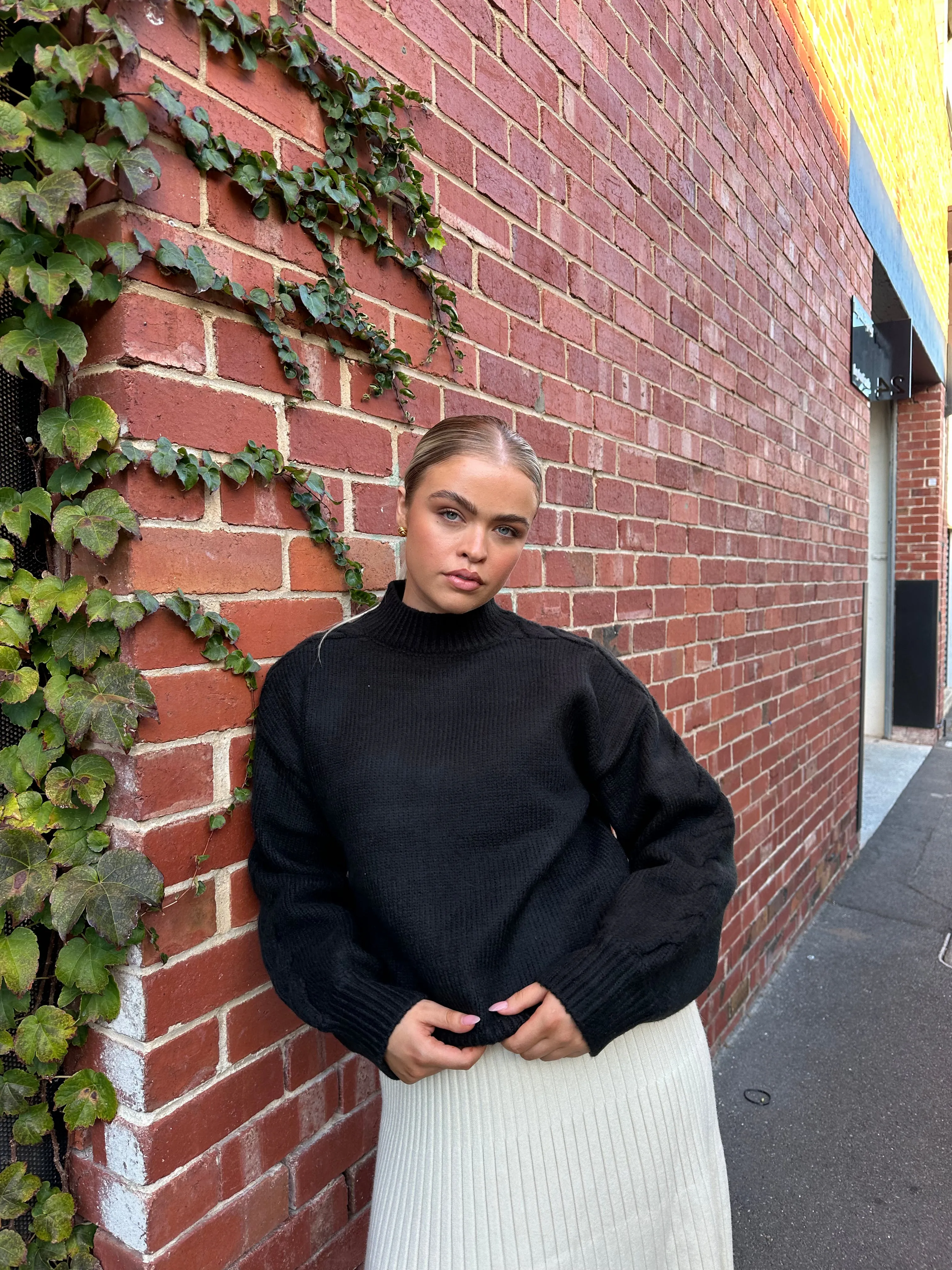 Cable Knit Sweater - Black
