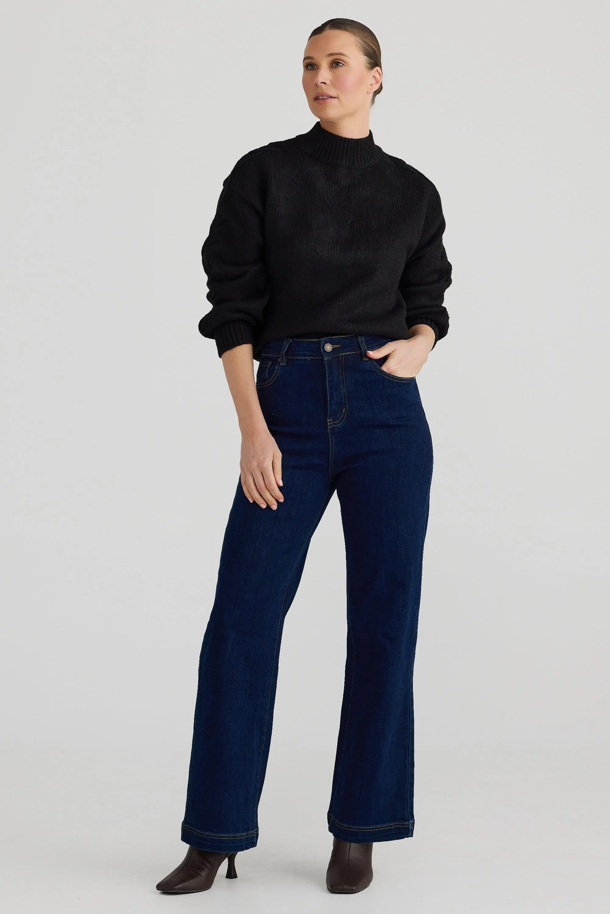 Cable Knit Sweater - Black