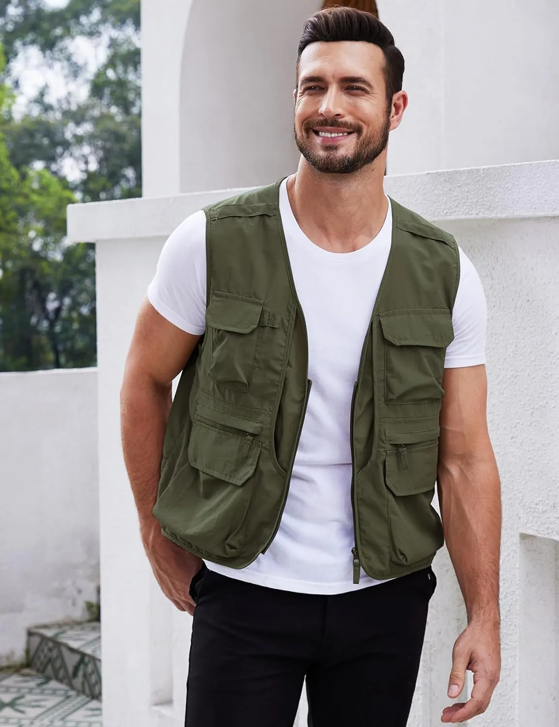 Gihuo Men's Utility Fishing Vest Lightweight Outdoor Work Safari Travel Cargo Vest with Multi-Pockets