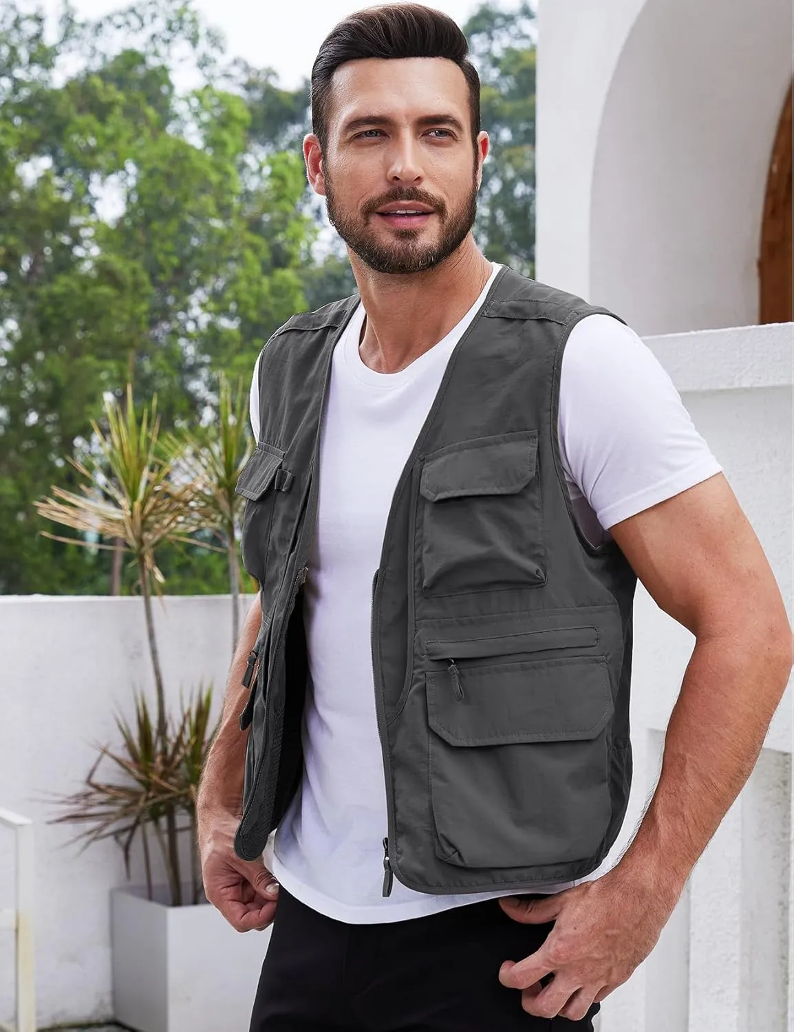 Gihuo Men's Utility Fishing Vest Lightweight Outdoor Work Safari Travel Cargo Vest with Multi-Pockets